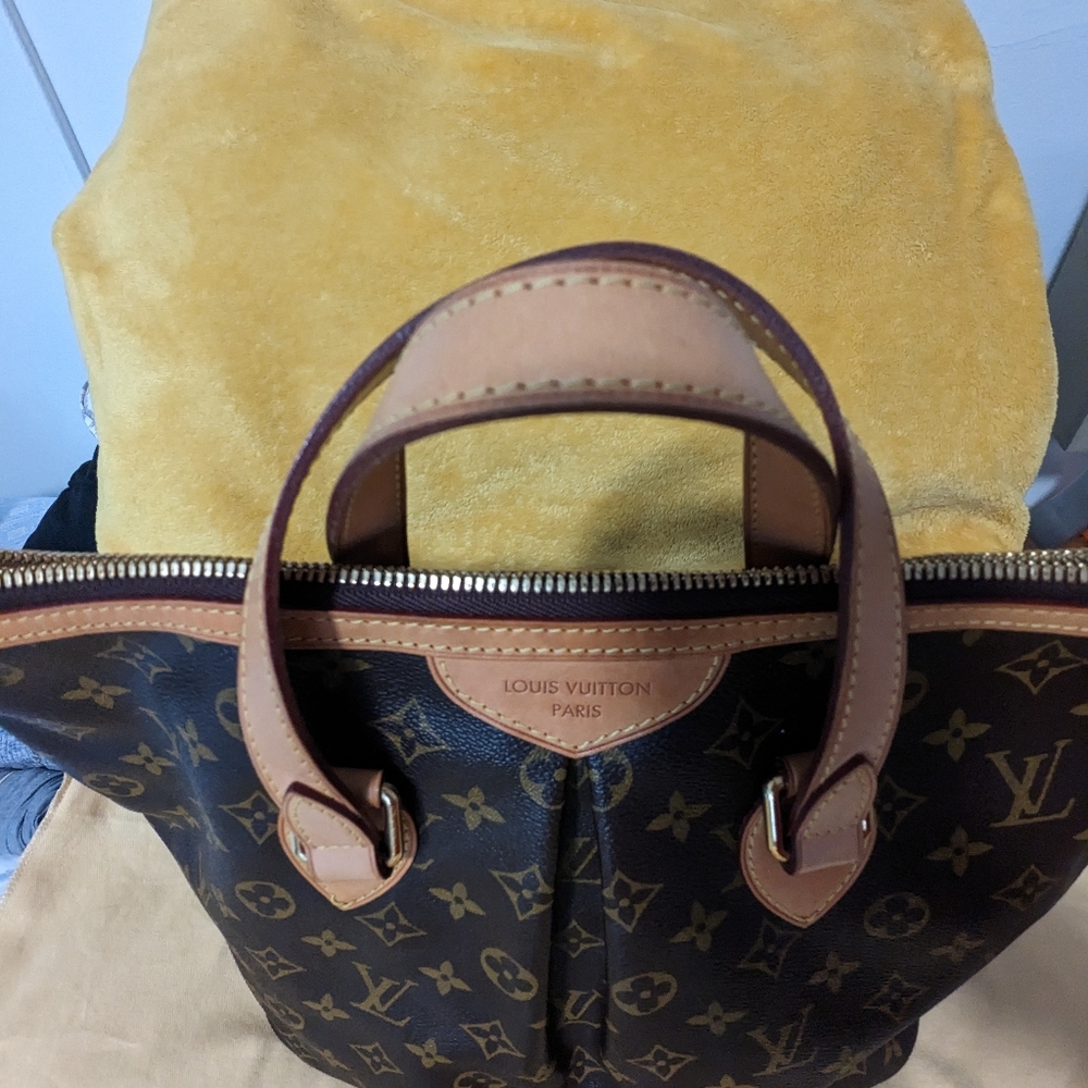 Louis Vuitton Palermo PM - Picture 15 of 15